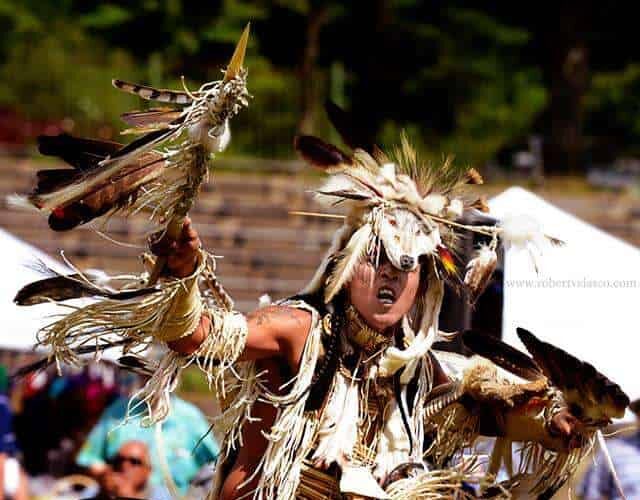 19 Beautiful Bear Mountain Pow Wow Pics