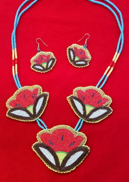 Flower Blossom Necklace with matching earrings – eBay Find of the week