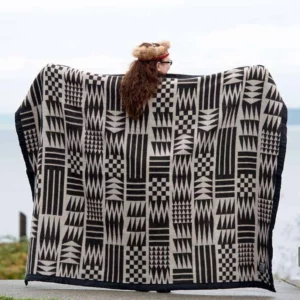 by devinfoto photography