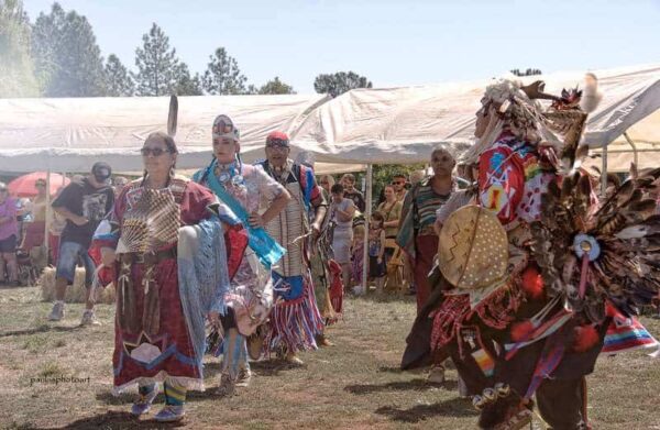 26 Perfect Pictures from Paradise Pow Wow 26 Perfect Pictures from Paradise Pow Wow