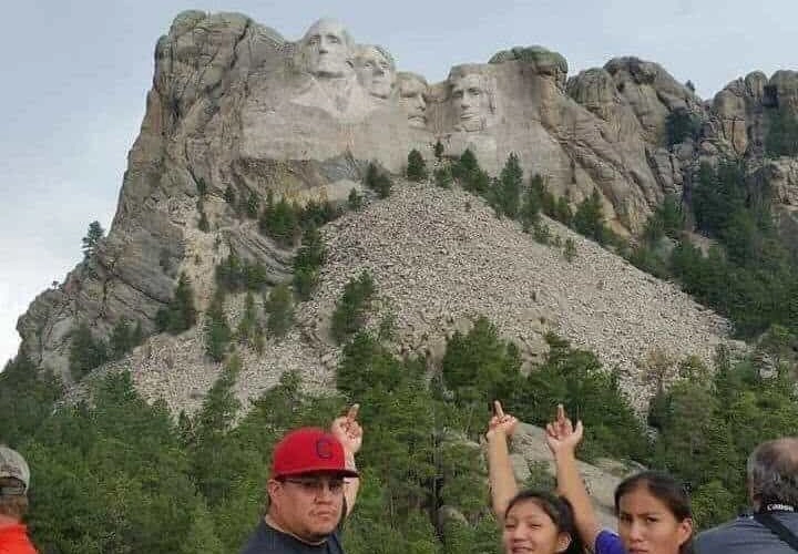 Family’s Mount Rushmore Photo Goes Viral