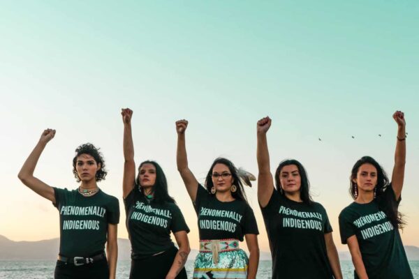 “Phenomenal Woman” campaign partners with Natives to create new “Phenomenally Indigenous” campaign! “Phenomenal Woman” campaign partners with Natives to create new “Phenomenally Indigenous” campaign!