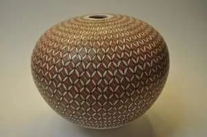 Raised seed pot by Grace Chino (Acoma), 1992