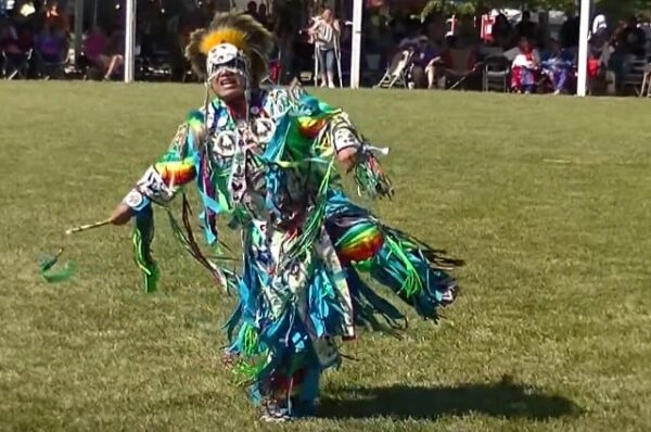 Indian Country Mourns Loss of Beloved Grass Dancer – Wanbli Charging Eagle