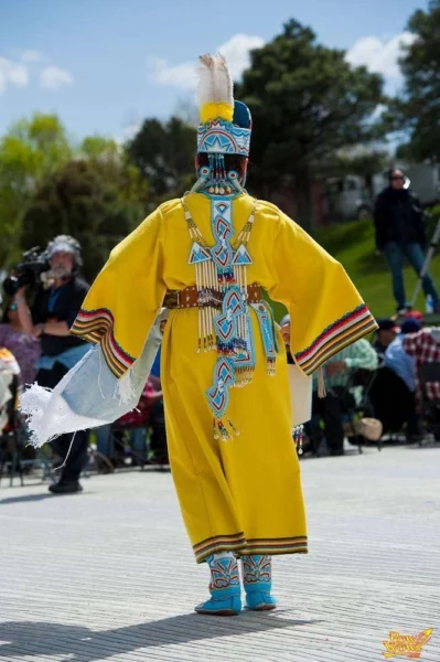 What is Native American Cloth Dancing