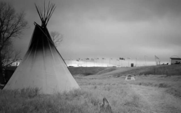 Rocker Dee Snider Voices Support for Standing Rock in New Song and Video Rocker Dee Snider Voices Support for Standing Rock in New Song and Video