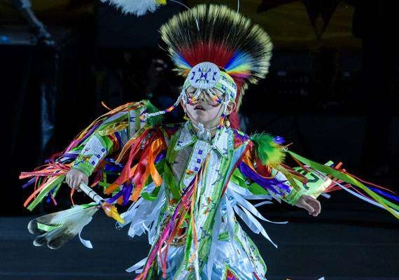 8 Year Old Peyton White Buffalo Wows The Crowd At Gathering of Nations
