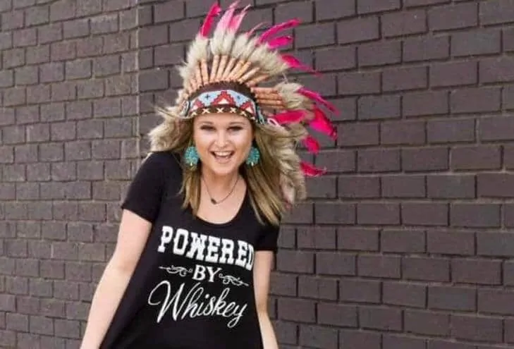 “Spunky Squaw” refuses to change boutique’s racist name despite outcry!